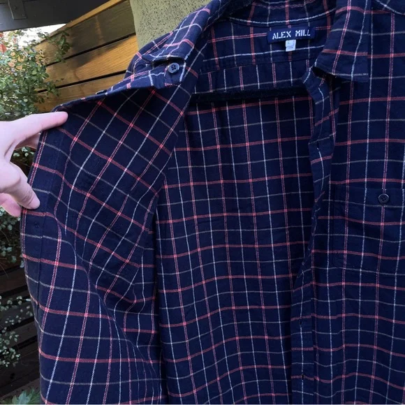 Alex Mill flannel button down plaid shirt - Picture 5 of 13